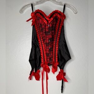 Corset‎ Women's Size Small Red Black Lace Ribbon Bedroom Feminine Body Shaper